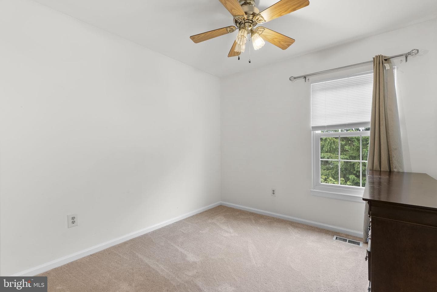 7069 Bradshaw Court W photo 17