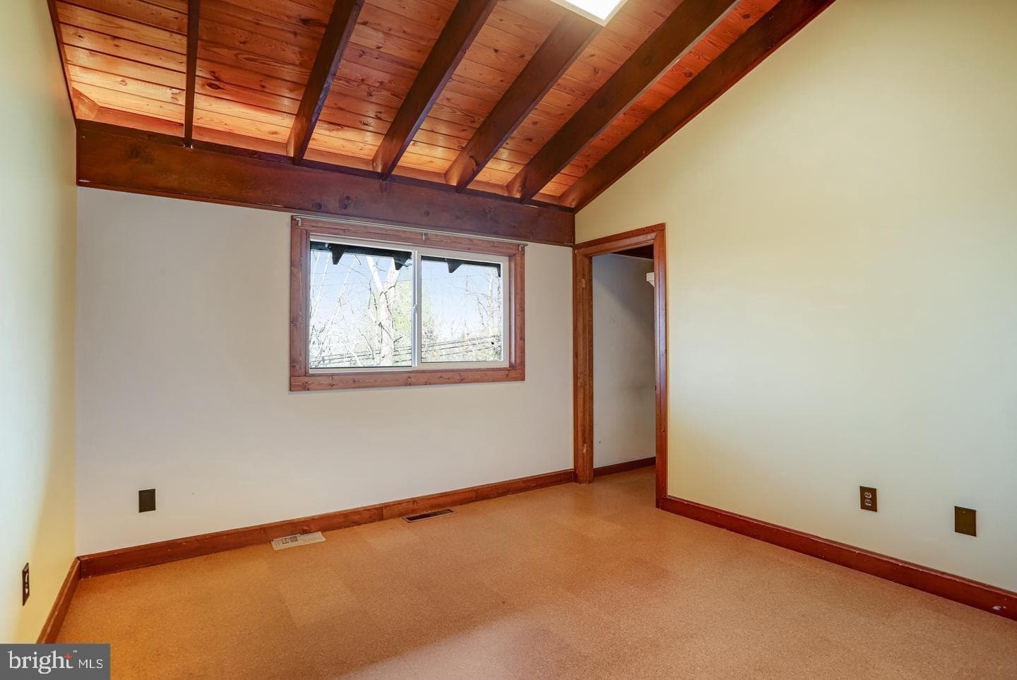 5605 Jefferson Boulevard photo 15