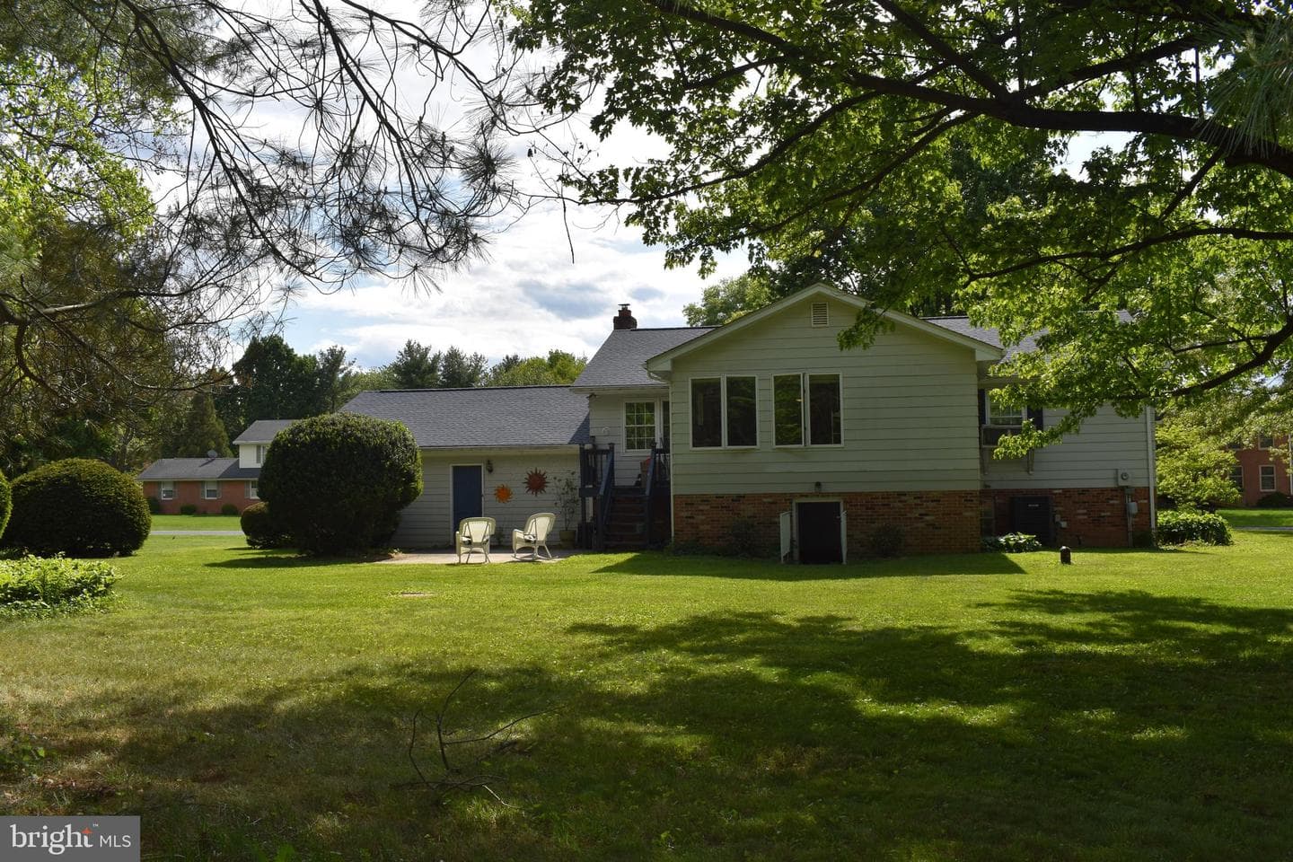 8111 Overlook Ct photo 33
