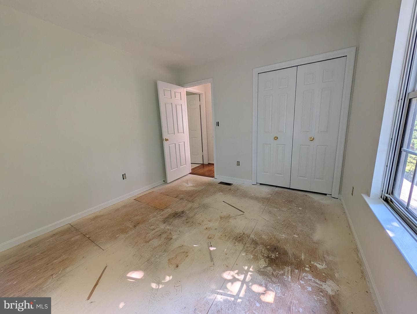 401 Westridge Circle photo 22