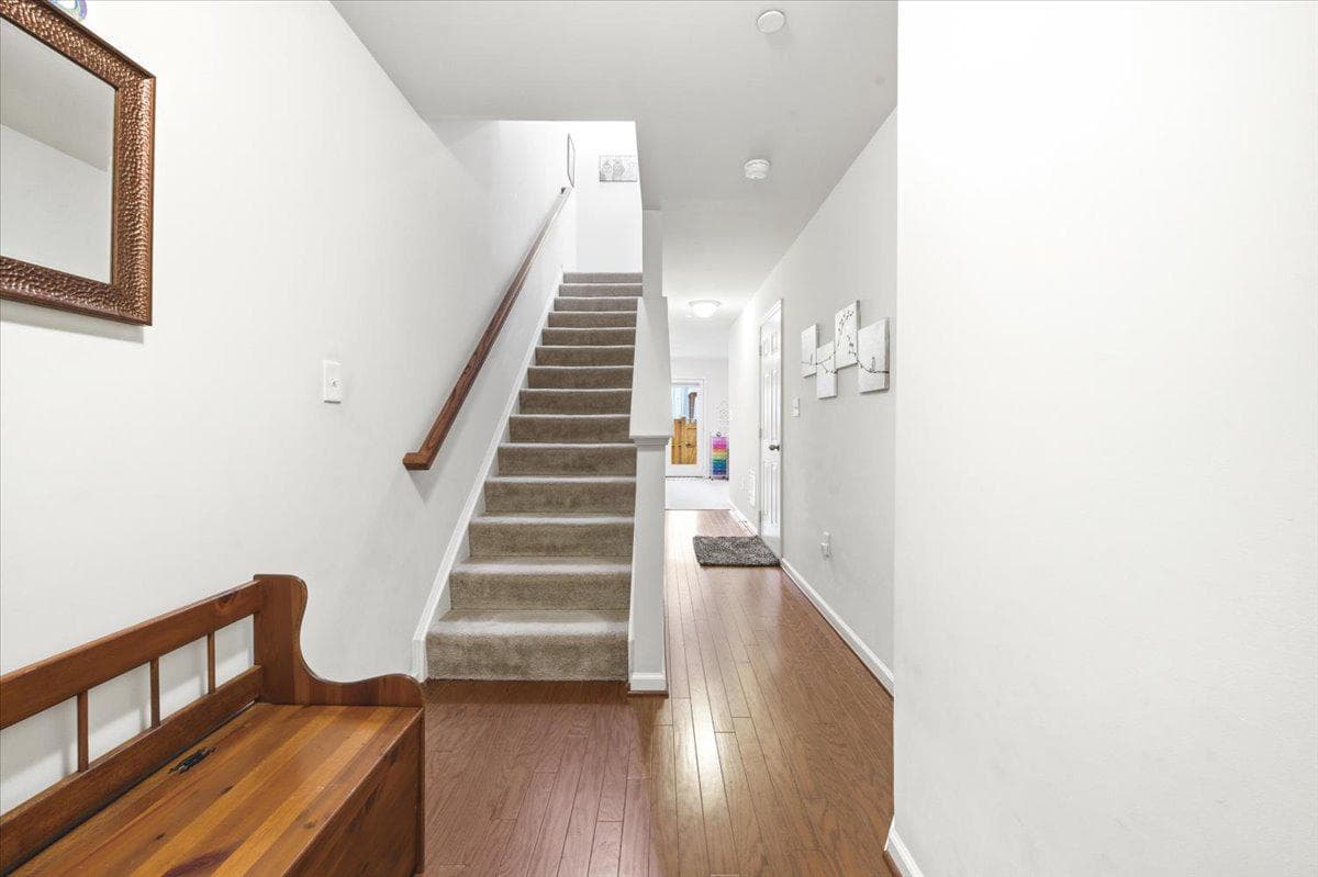 6217 Margarita Way photo 2