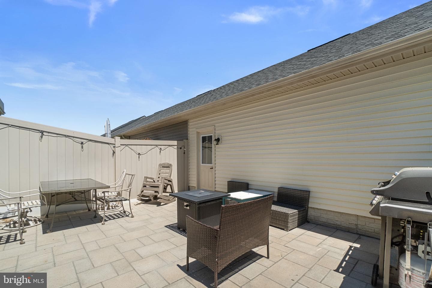 5861 Tomahawk Street photo 31
