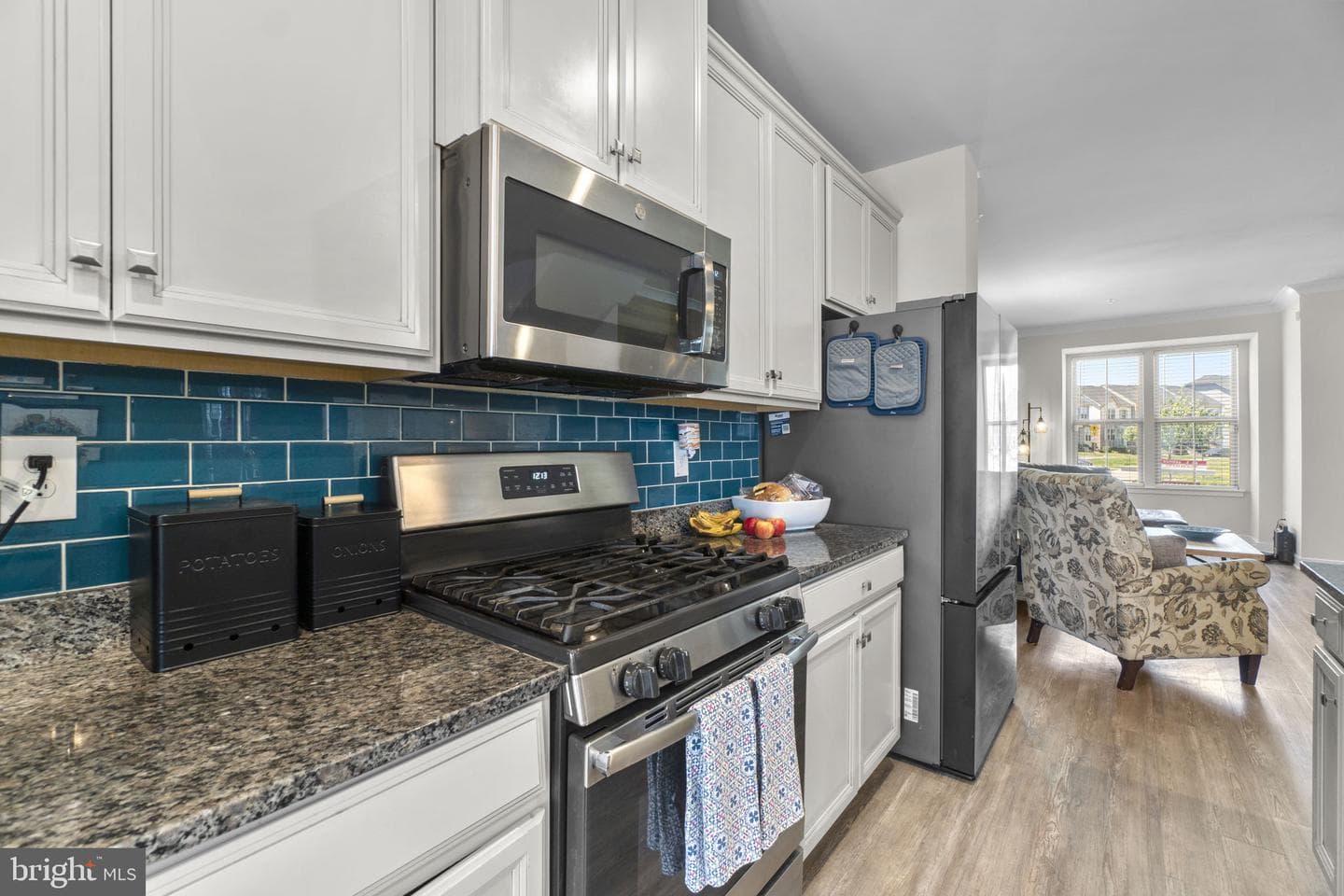 5861 Tomahawk Street photo 8