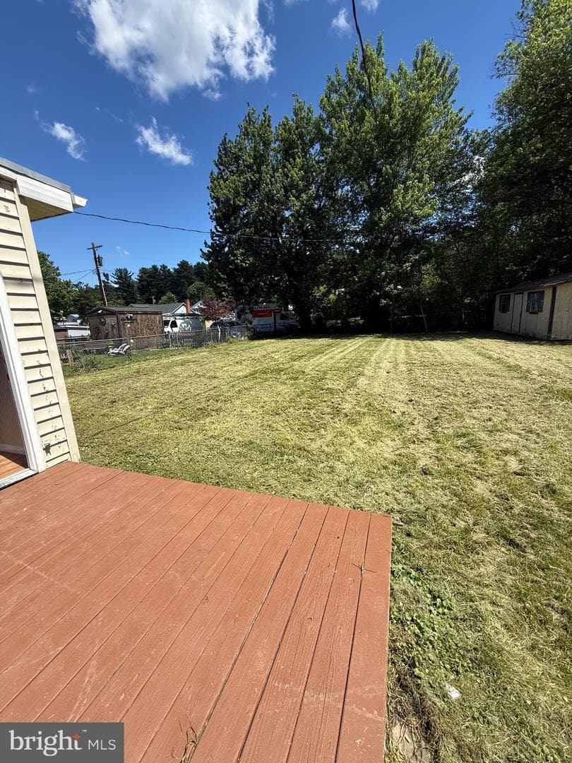 810 Knoxville Road photo 20