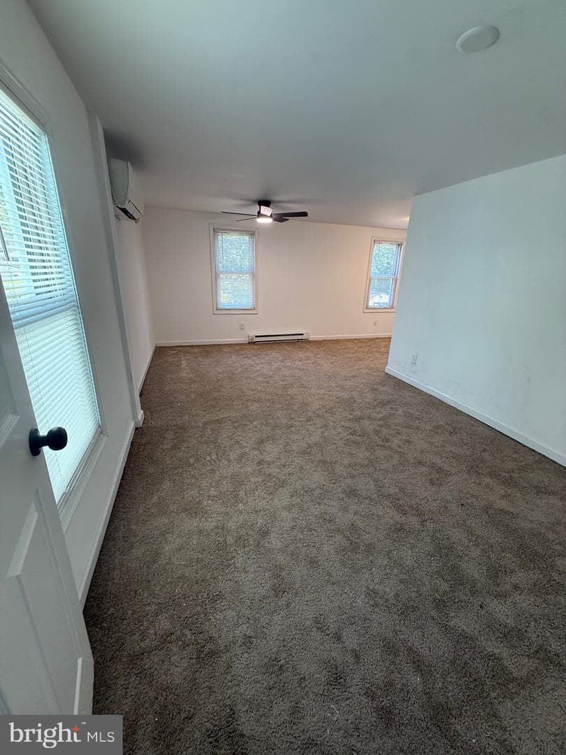 810 Knoxville Road photo 23