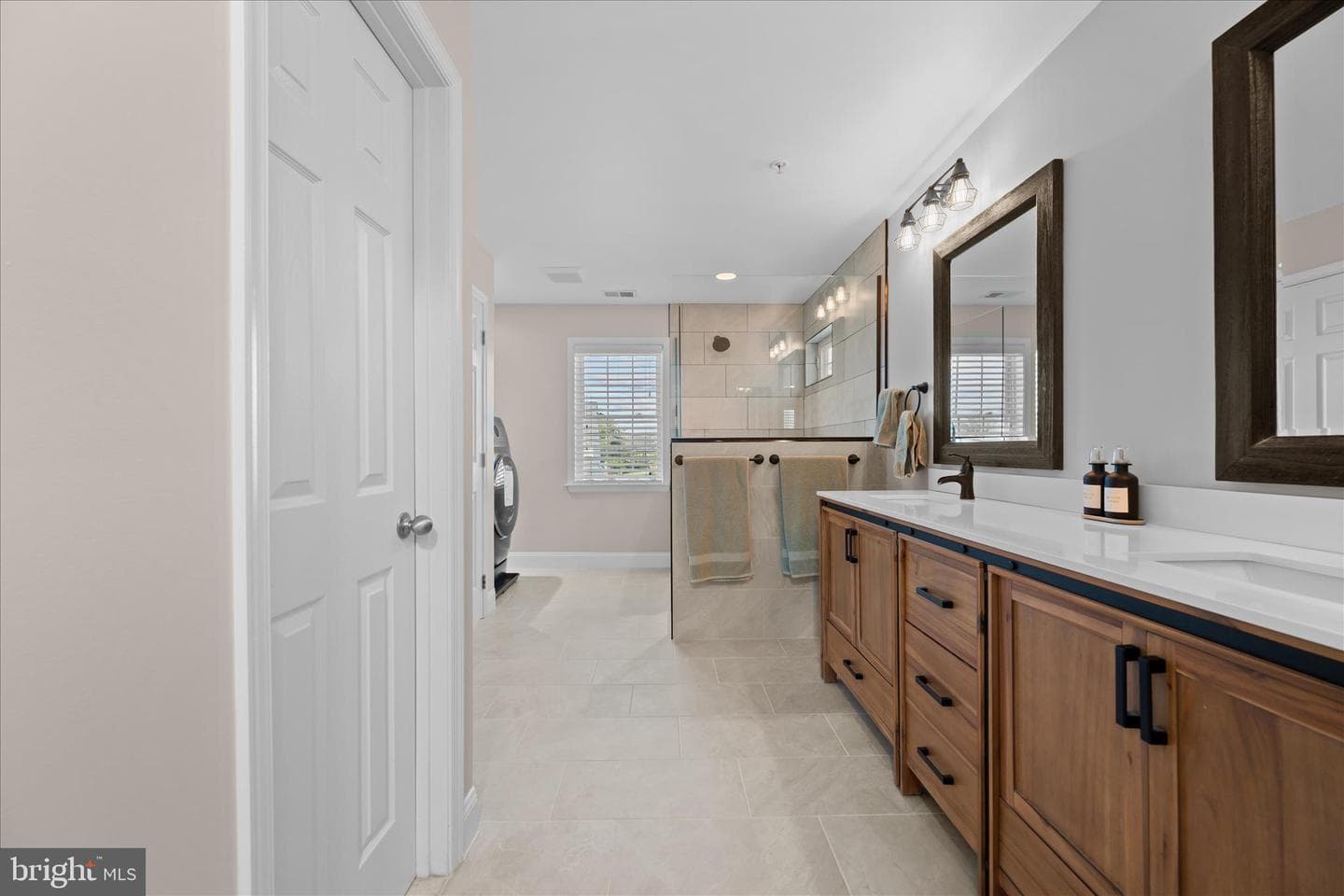 403 Richard Roberts Street photo 36