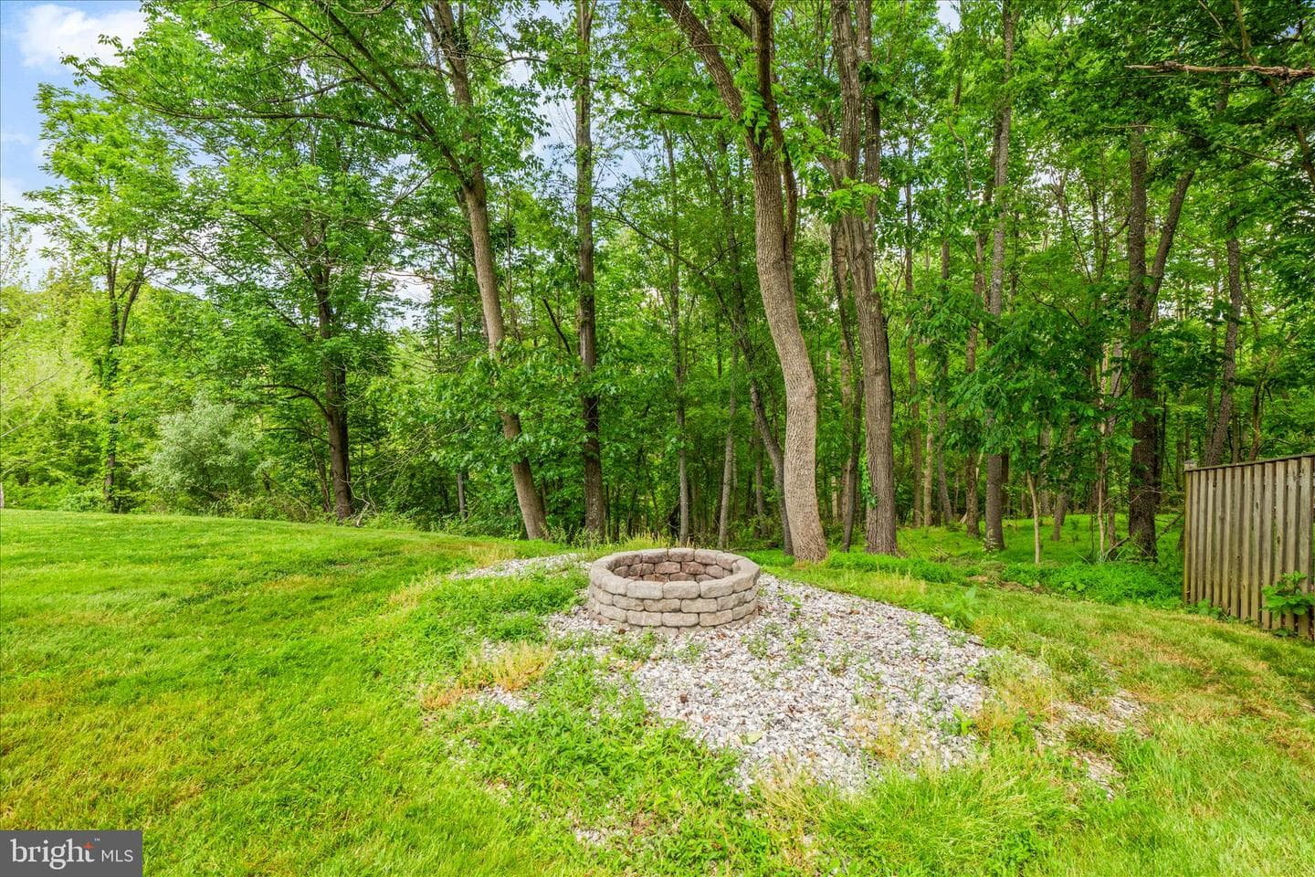 6114 Twain Drive photo 40