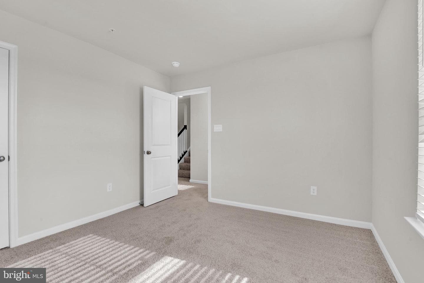 456 Hanson Street photo 14