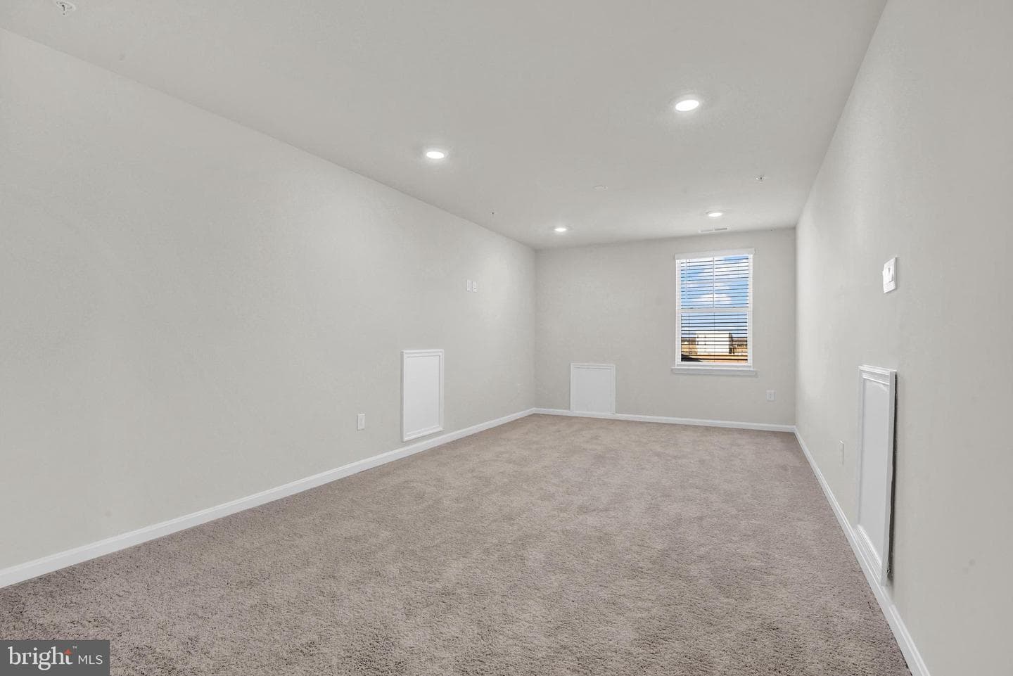 456 Hanson Street photo 23