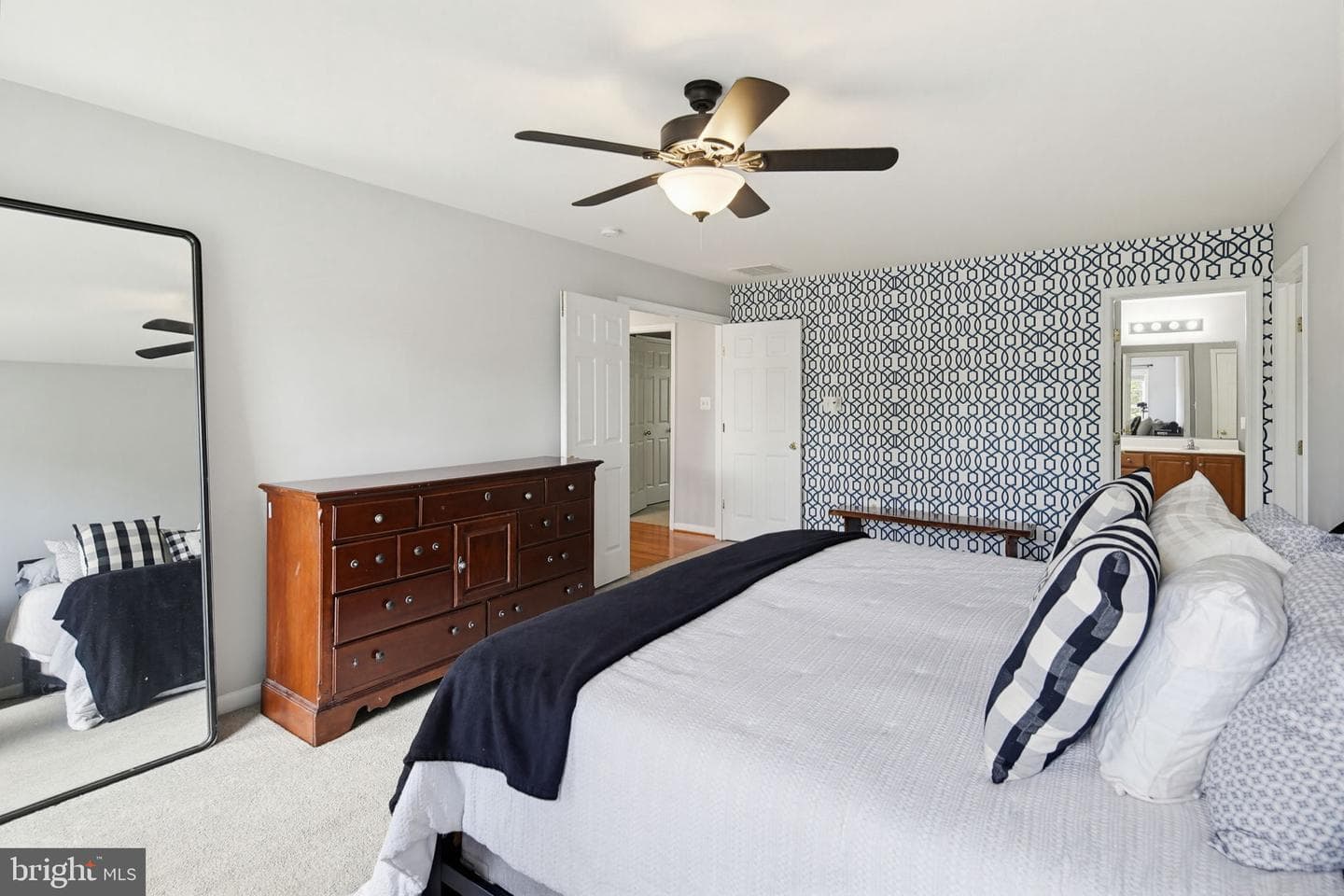 231 Cornell Drive photo 35