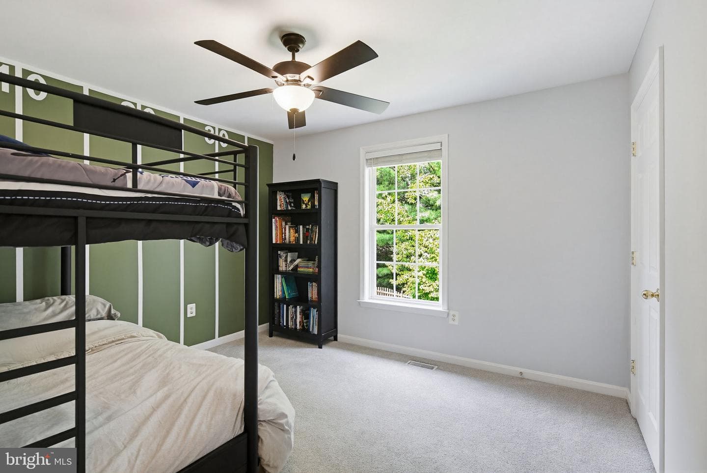 231 Cornell Drive photo 38