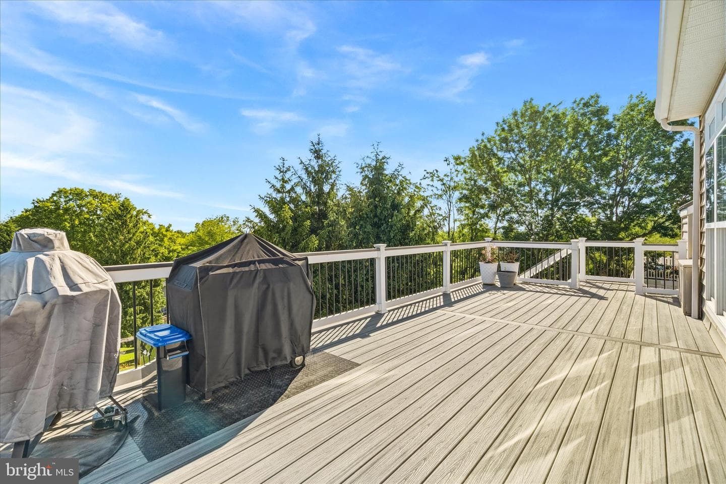 2258 W. Greenleaf Drive photo 32