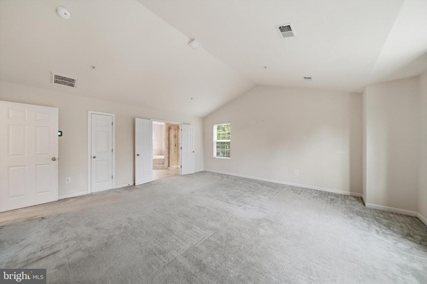 6728 Meadowlawn Circle photo 22