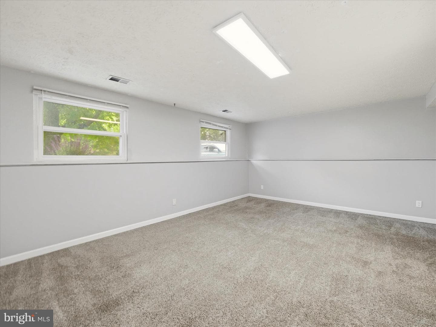 358 Prospect Boulevard photo 24