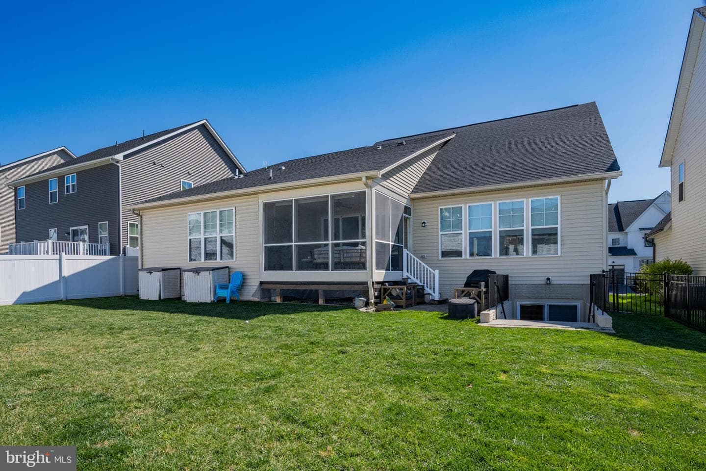 11058 Emerald Crown Drive photo 46