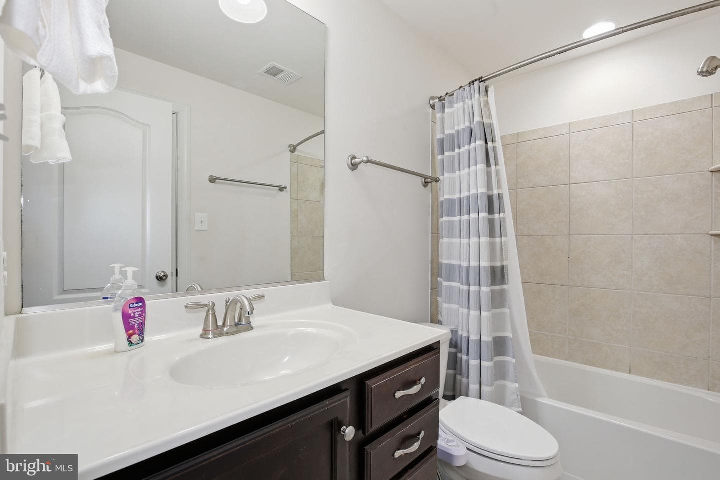 1205 Volunteer Drive photo 58