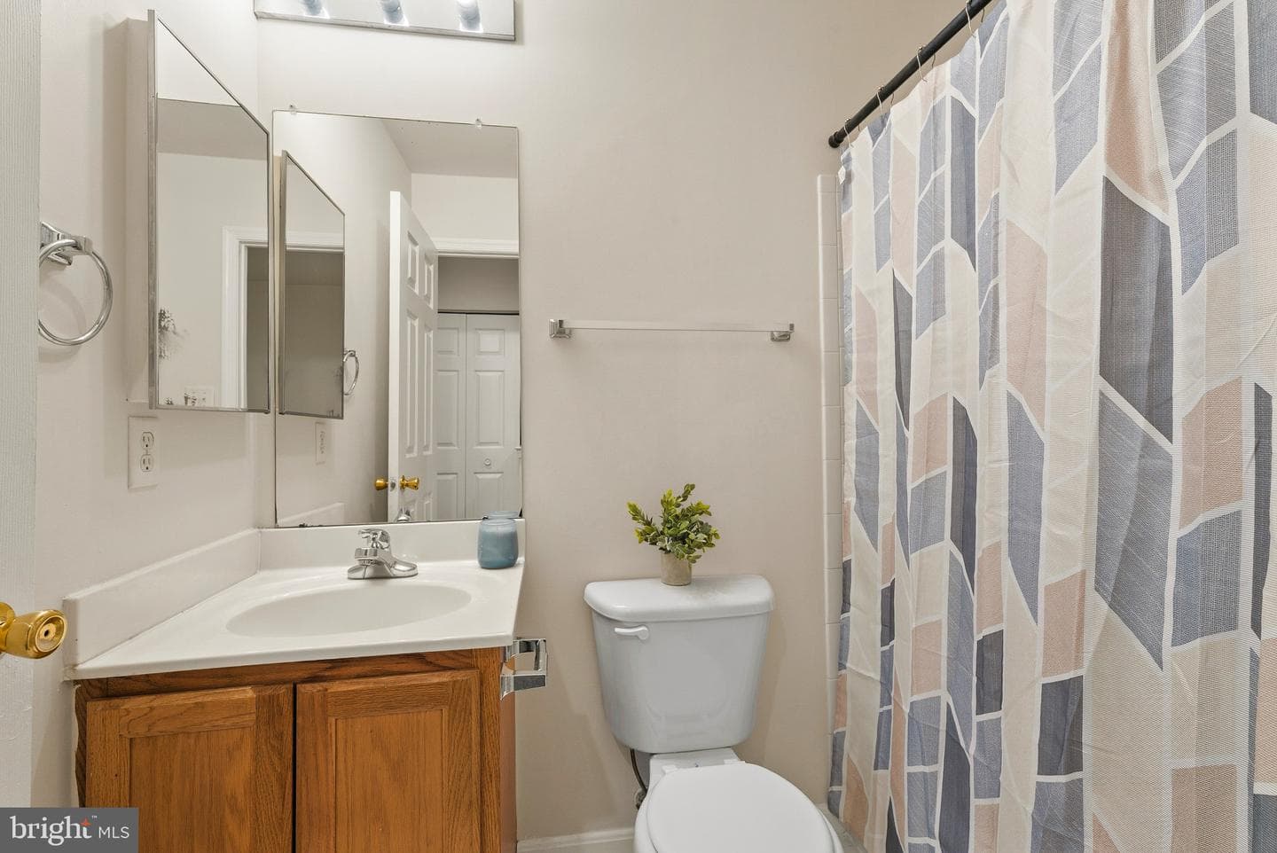 1709 Woodruff Way photo 11
