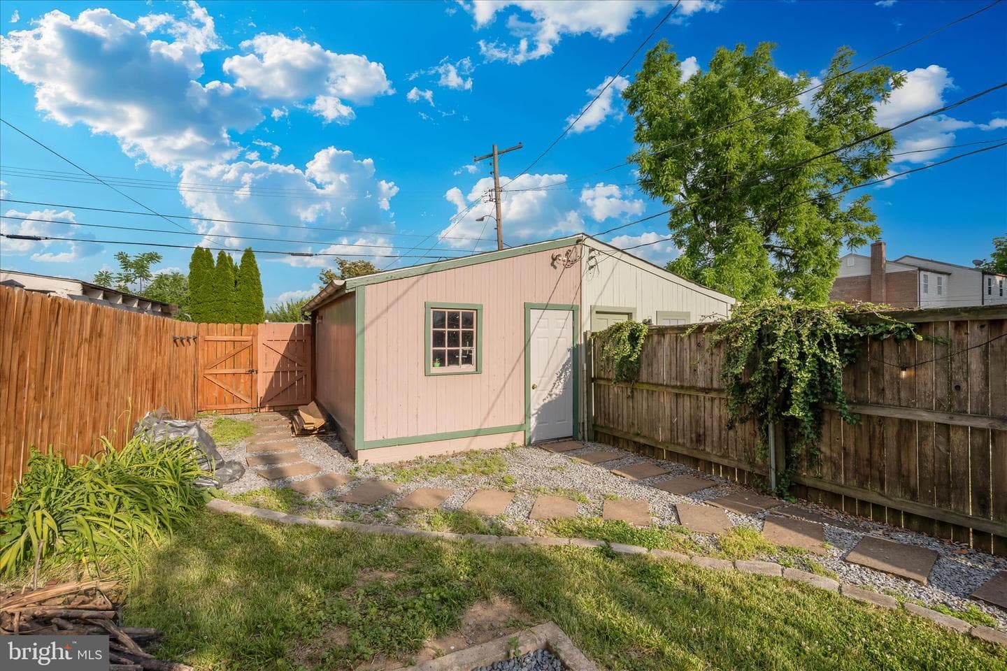1190 N Market Street photo 69