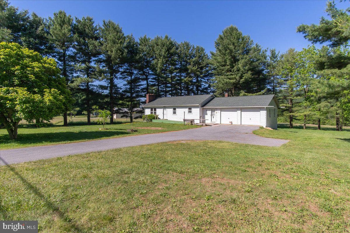 13806 Wolfsville Road, Smithsburg