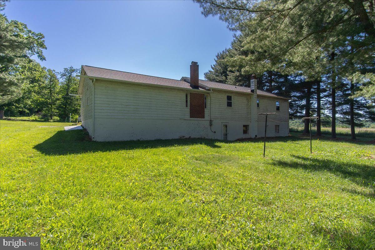13806 Wolfsville Road photo 26