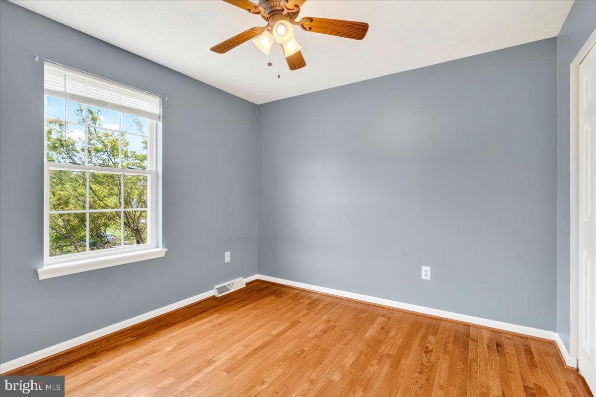 5604 Worchester Court photo 58