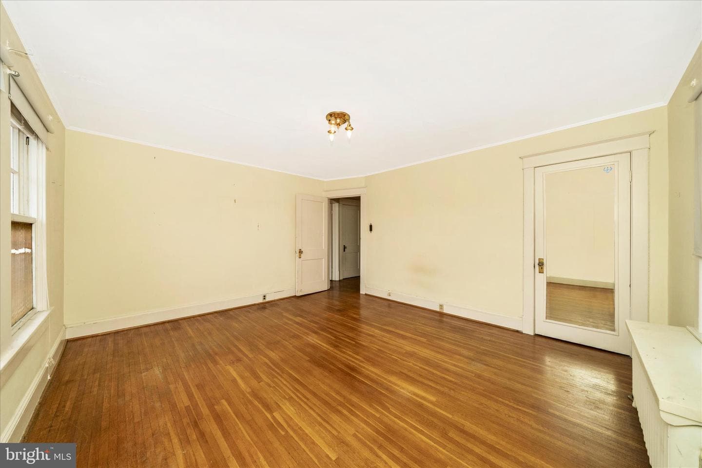523 W Potomac Street photo 25