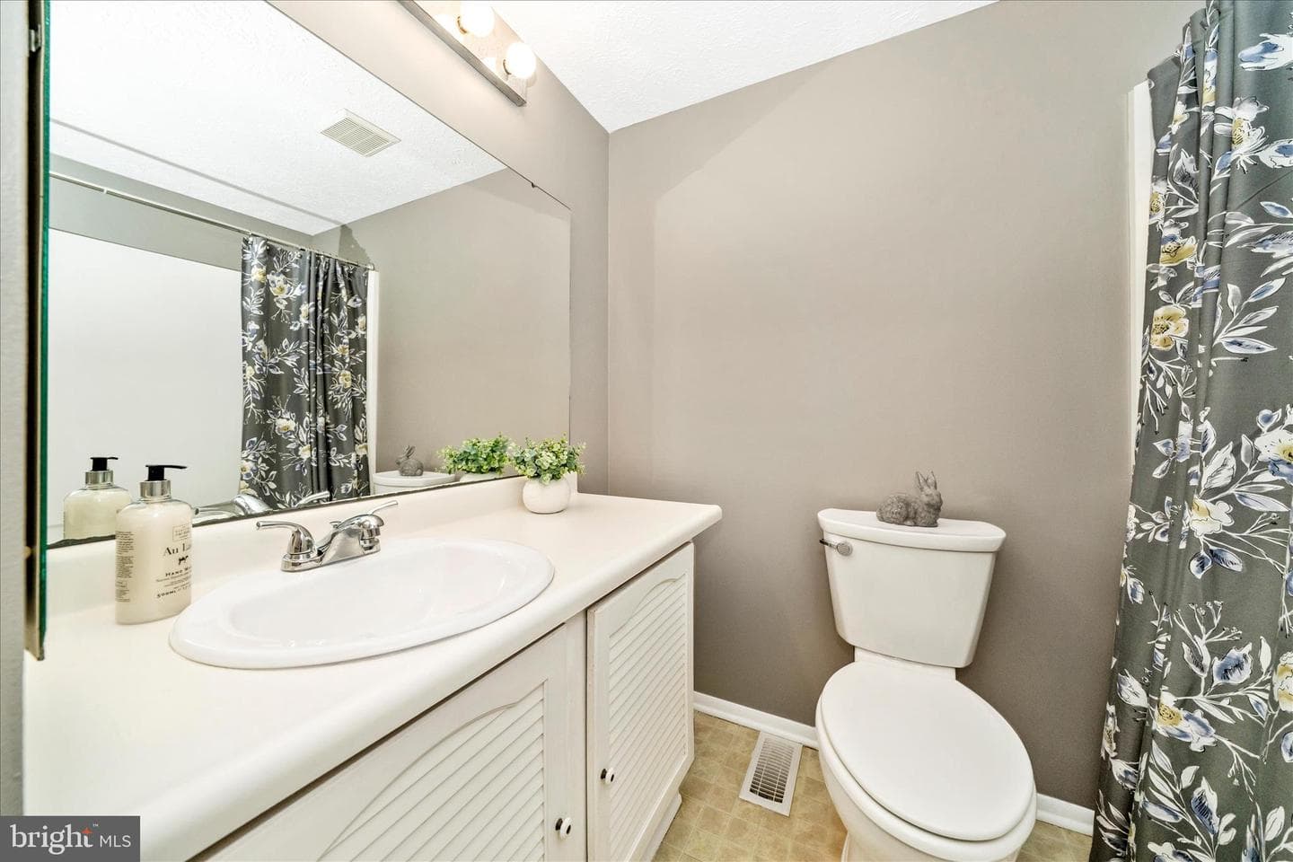 218 Sandstone Drive photo 33
