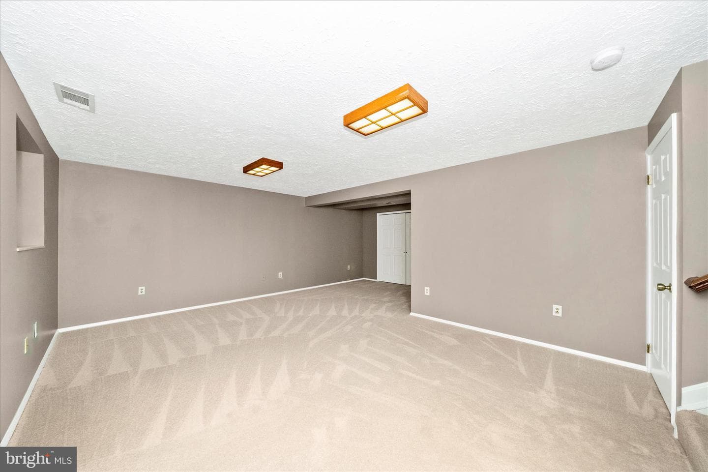 218 Sandstone Drive photo 36
