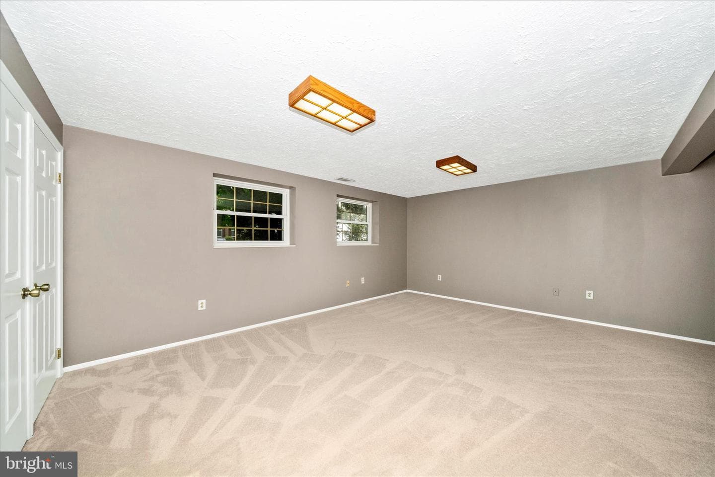 218 Sandstone Drive photo 40