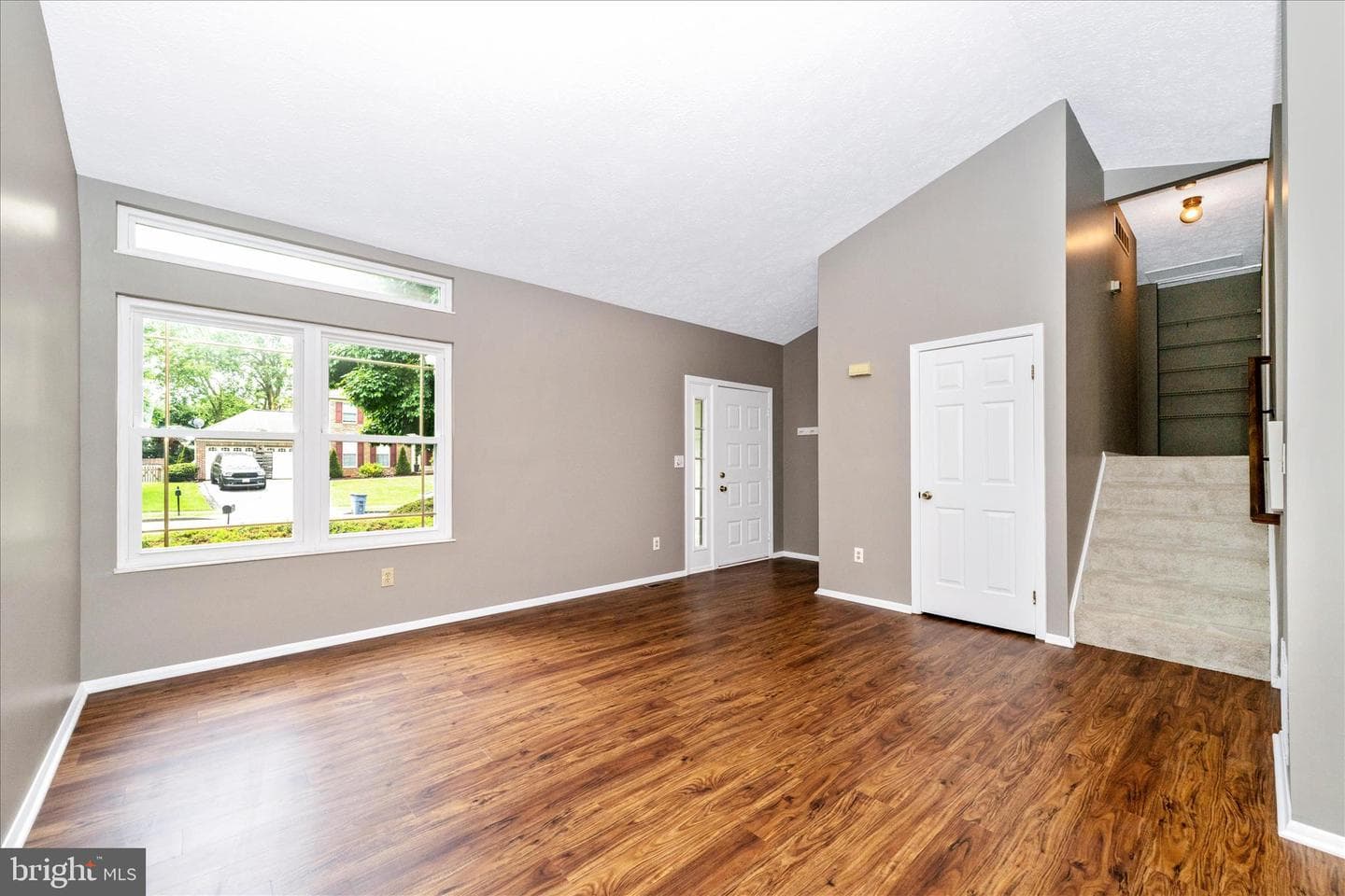 218 Sandstone Drive photo 6