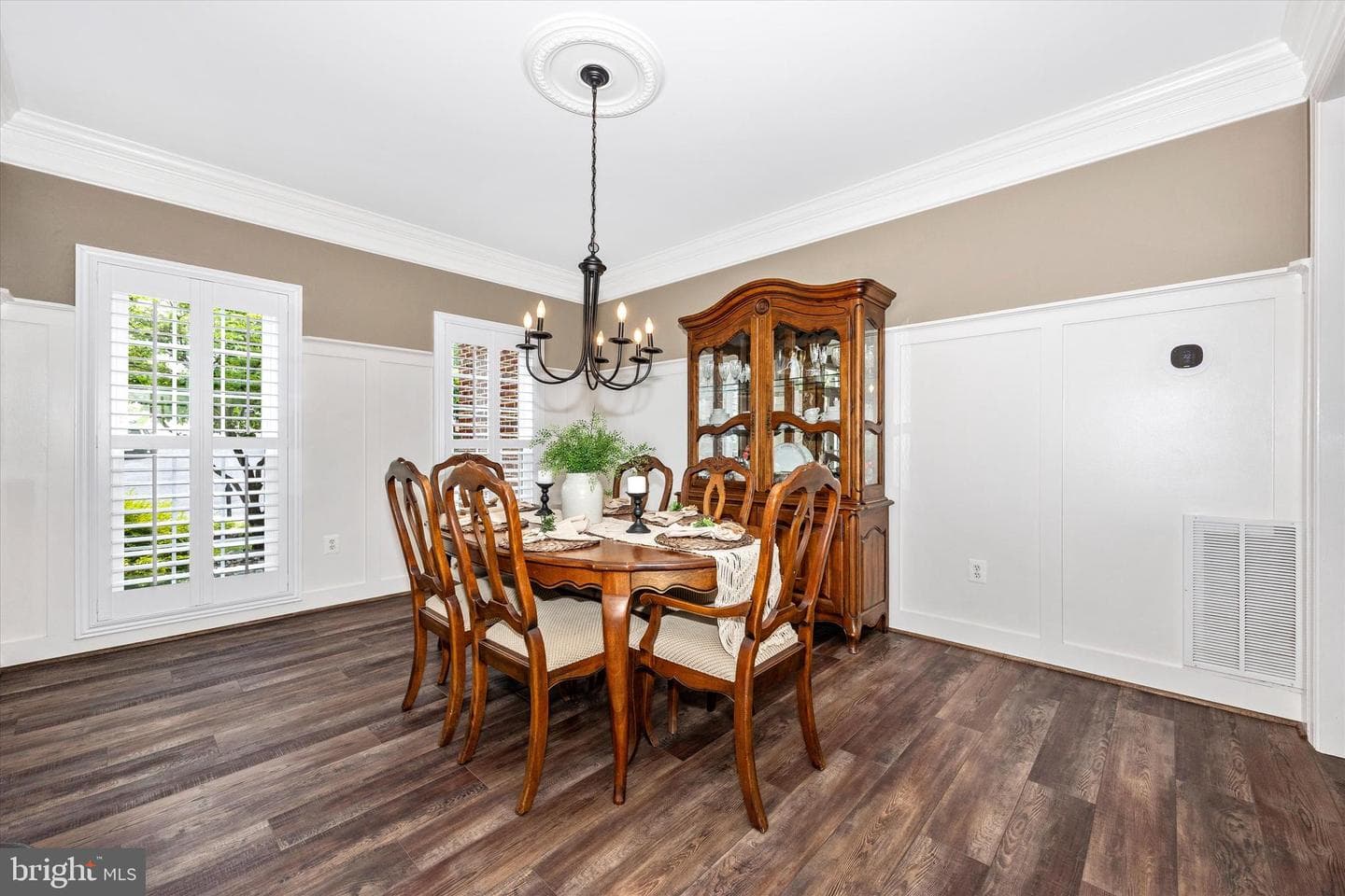 6353 Knollwood Court photo 9