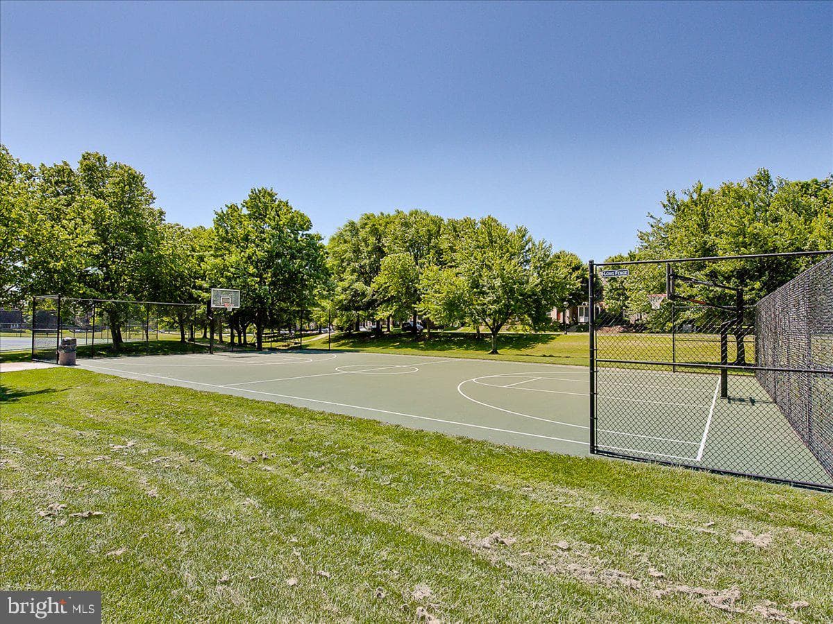 2506 Coach House Way #1d photo 39