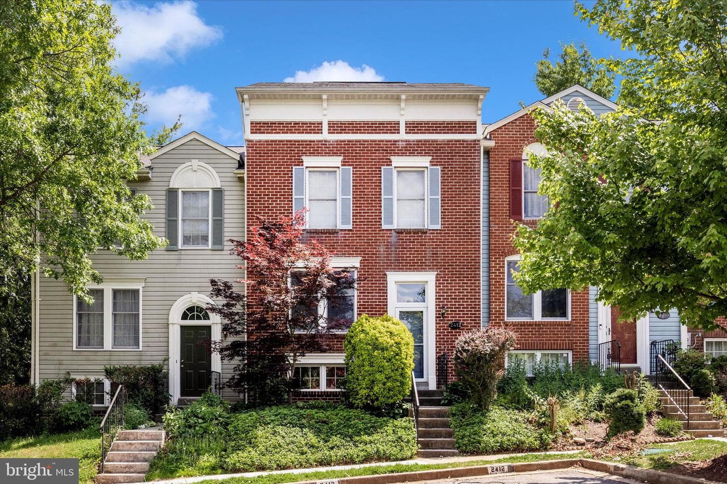 2412 Dunmore Court