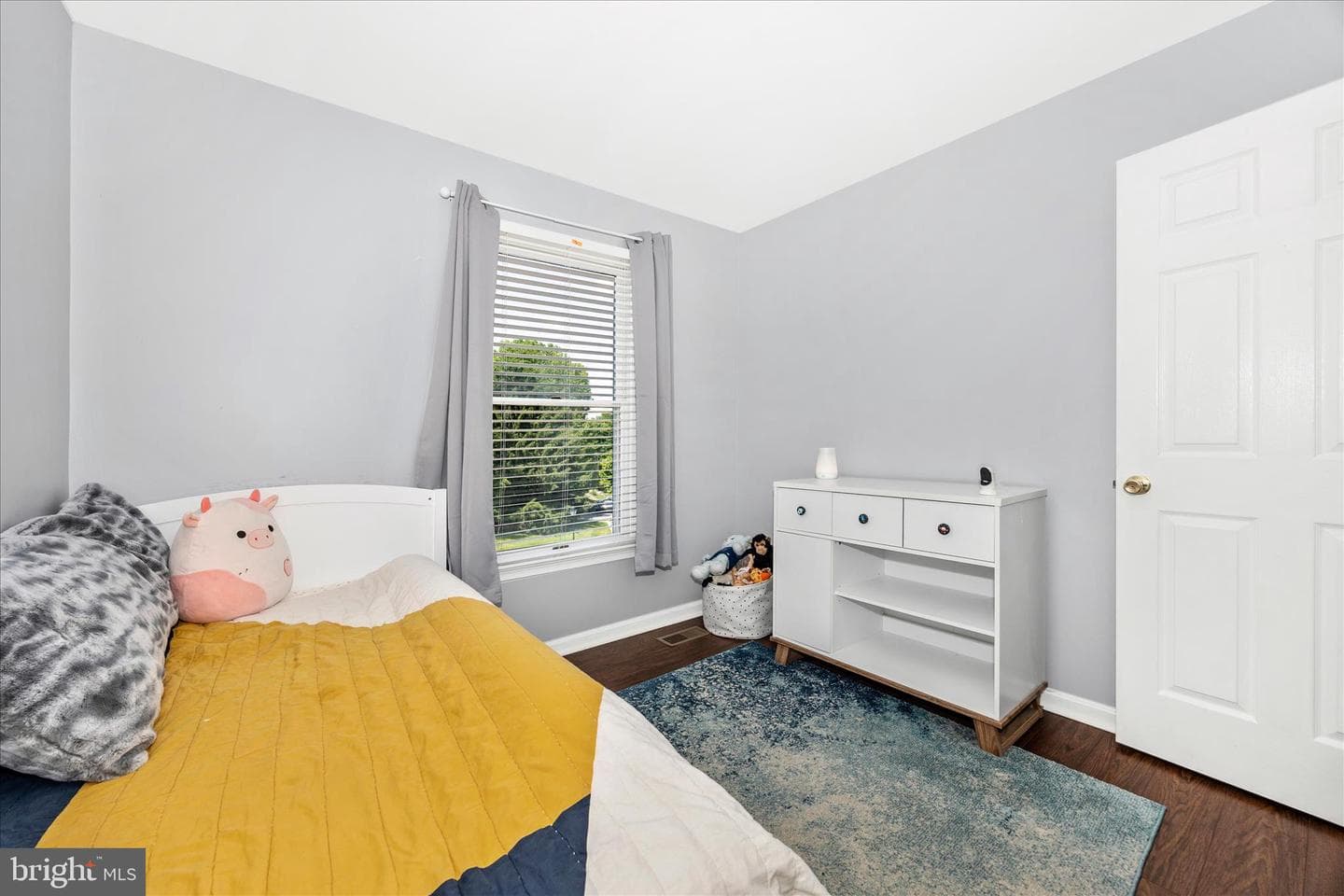 2412 Dunmore Court photo 22