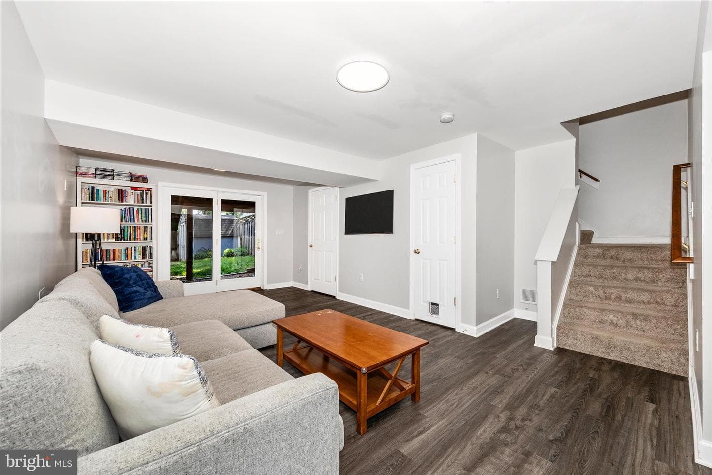 2412 Dunmore Court photo 27