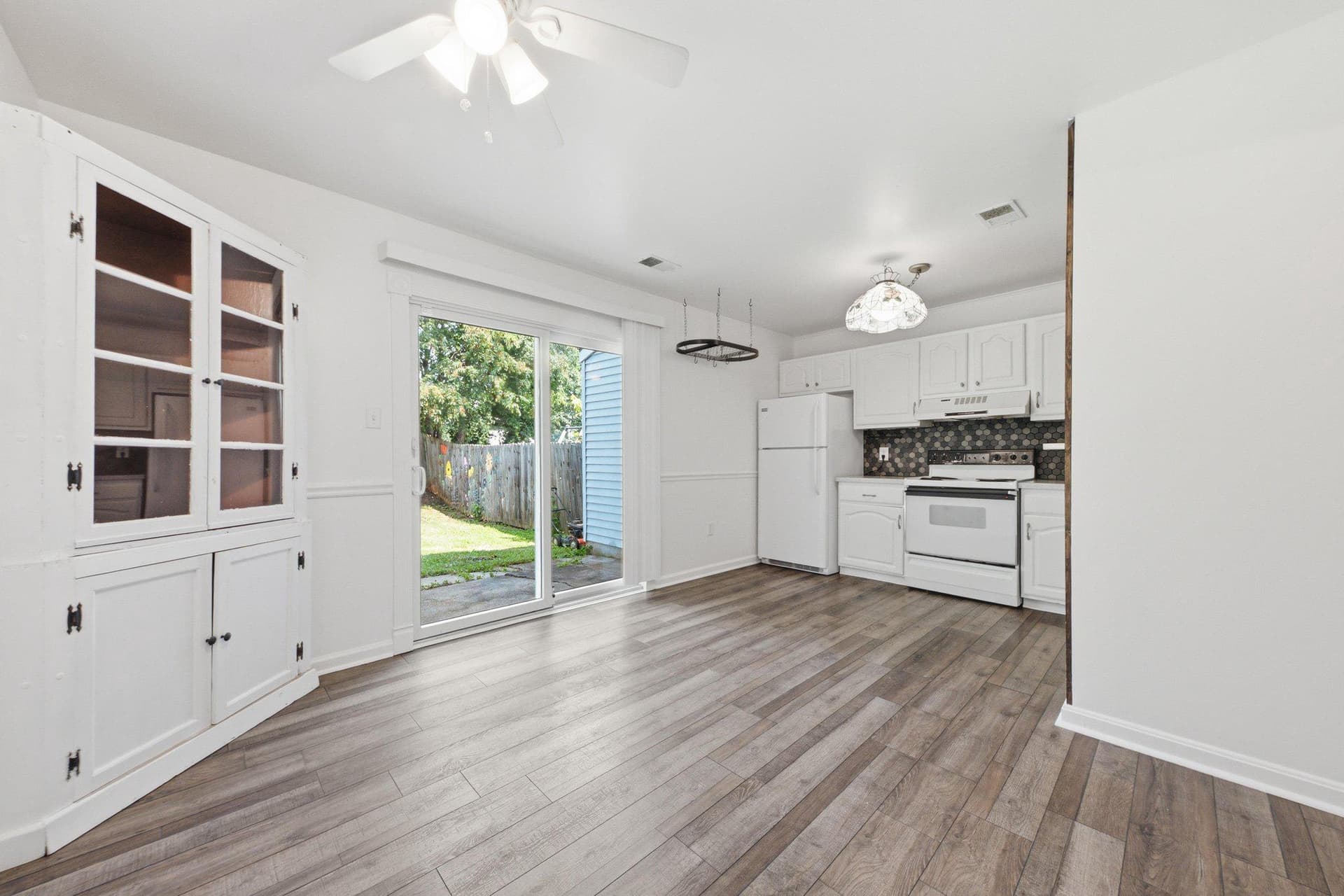 177 Stonegate Drive photo 13