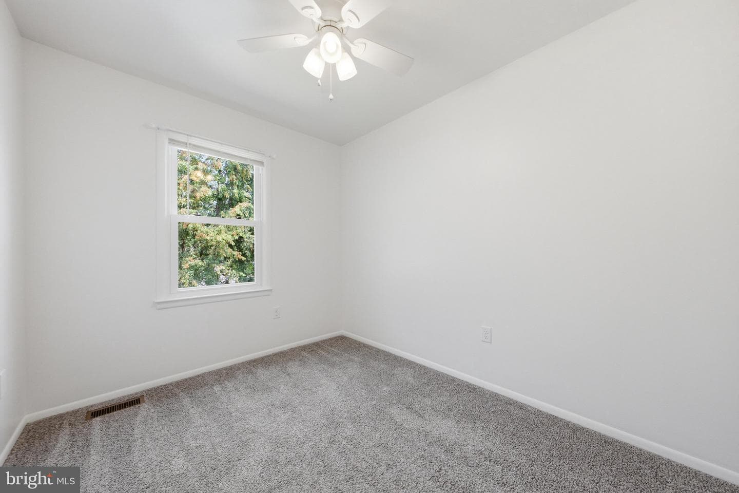 177 Stonegate Drive photo 26