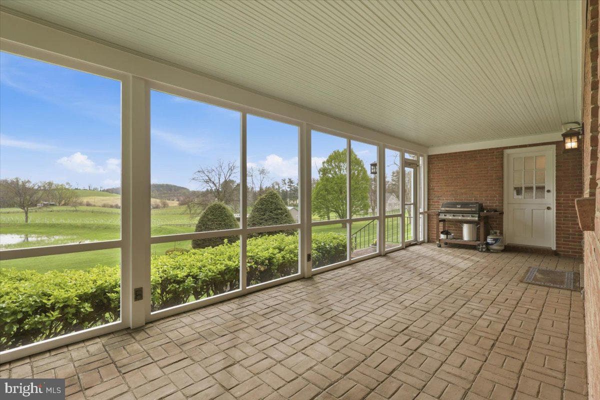 6501 Green Valley Road photo 16