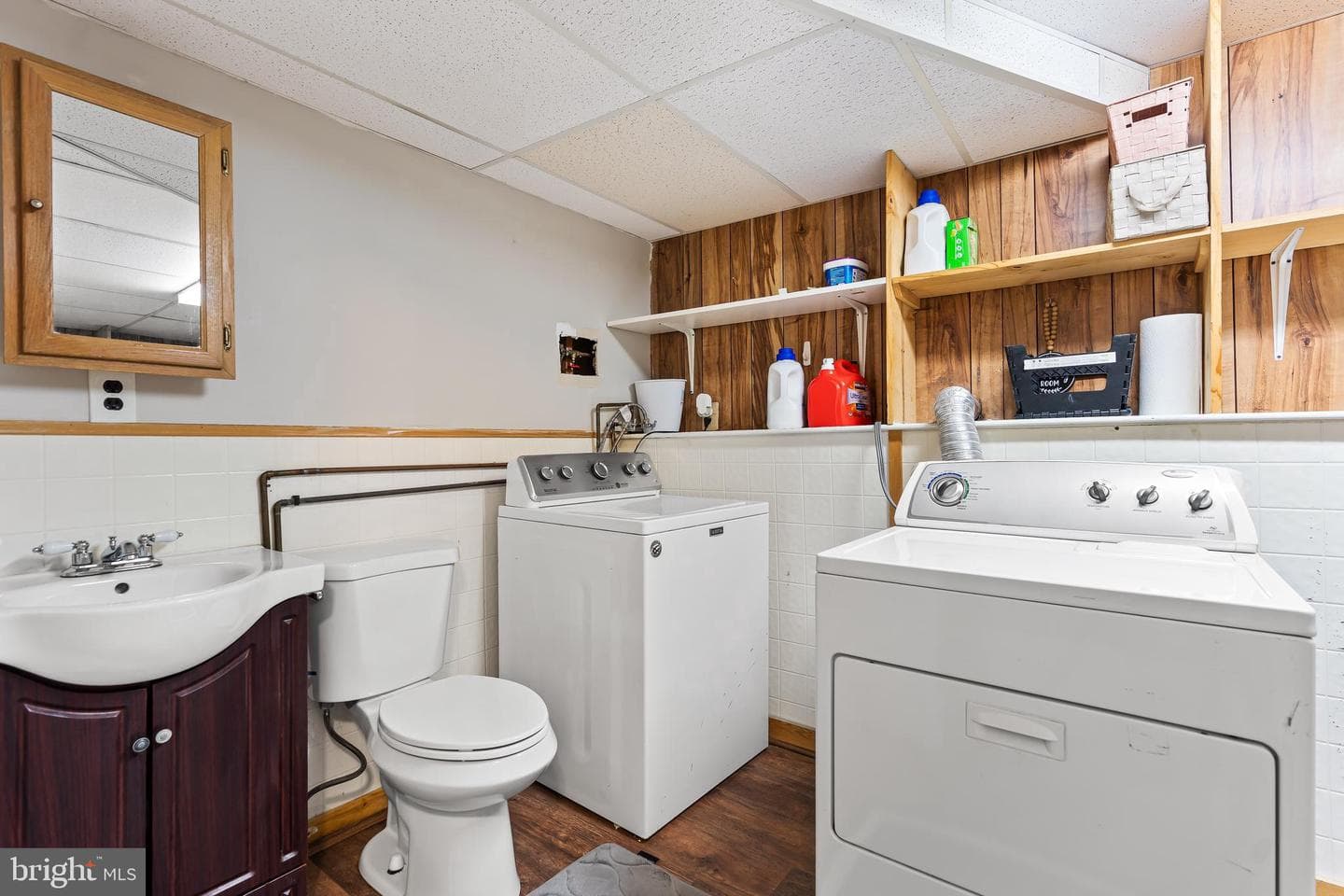 402 Cranberry Court photo 17