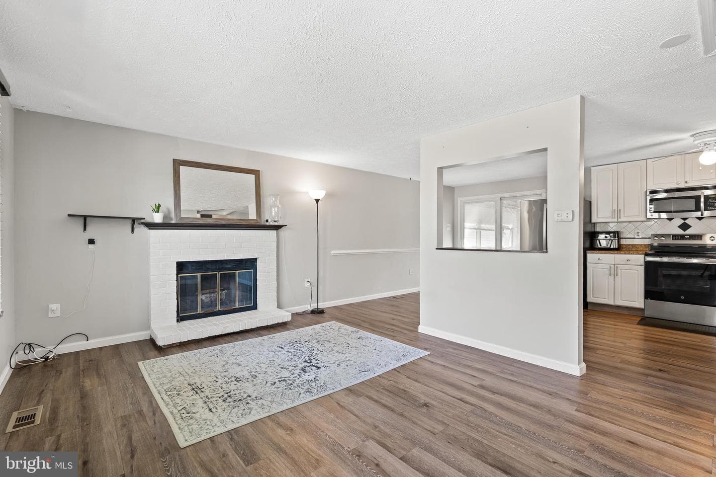 402 Cranberry Court photo 27