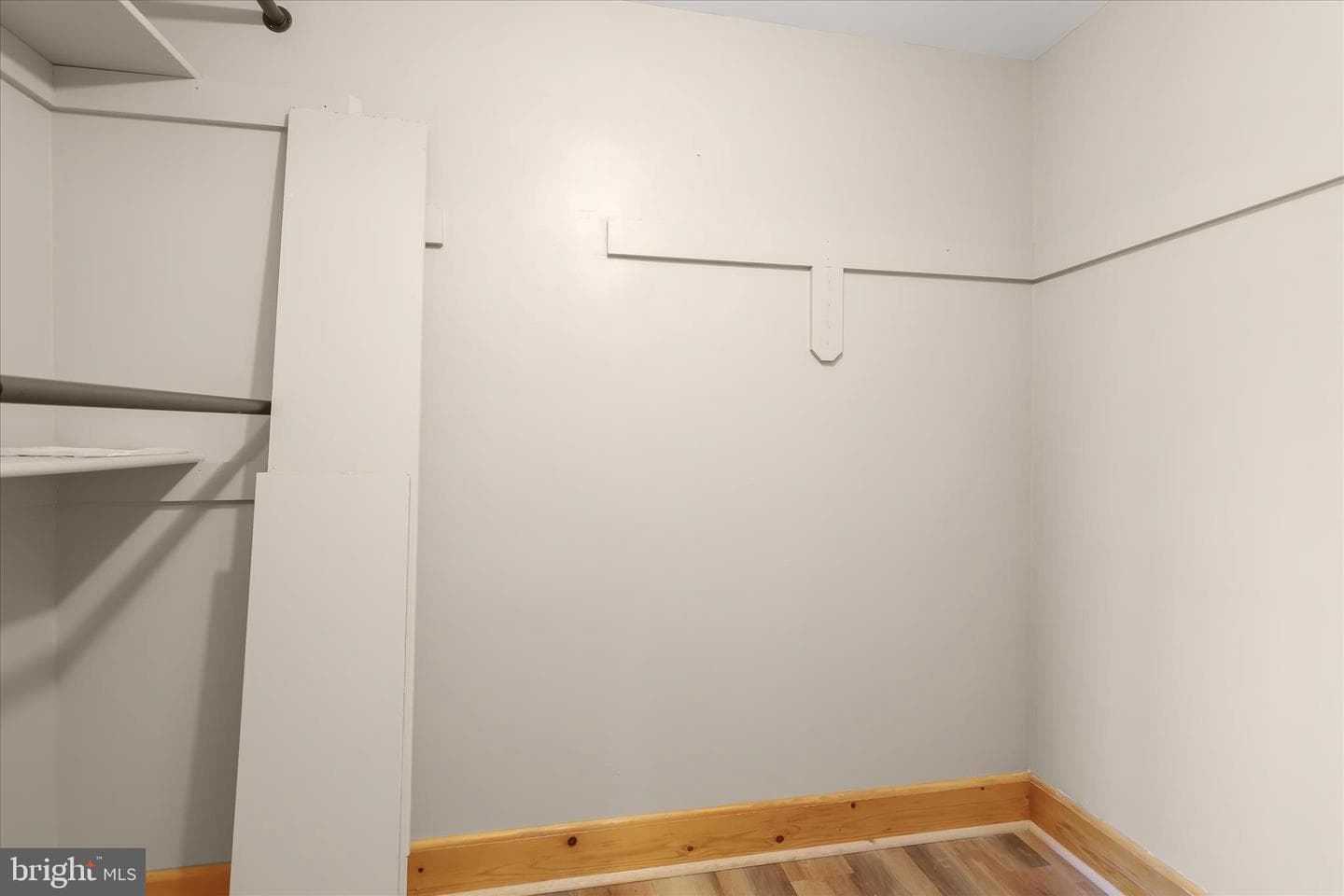 323 S Jefferson Street photo 33