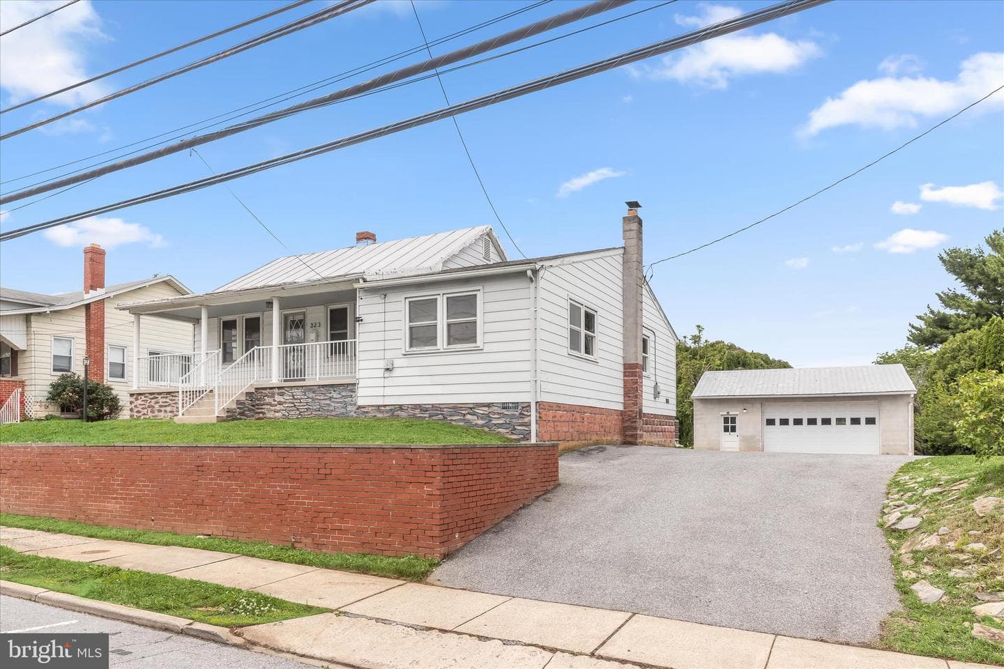 323 S Jefferson Street photo 42
