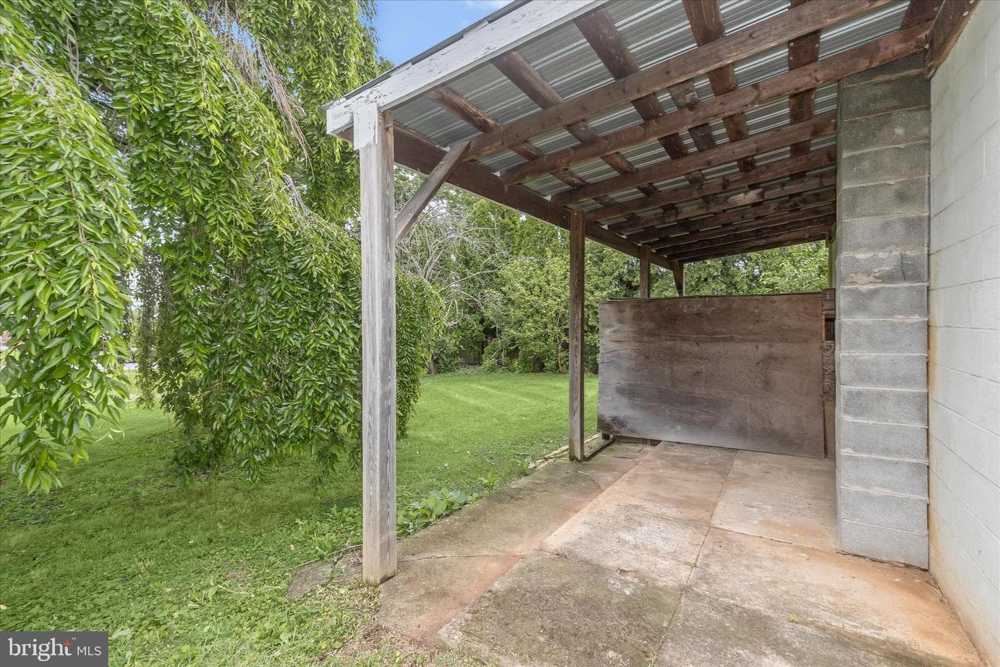 323 S Jefferson Street photo 47