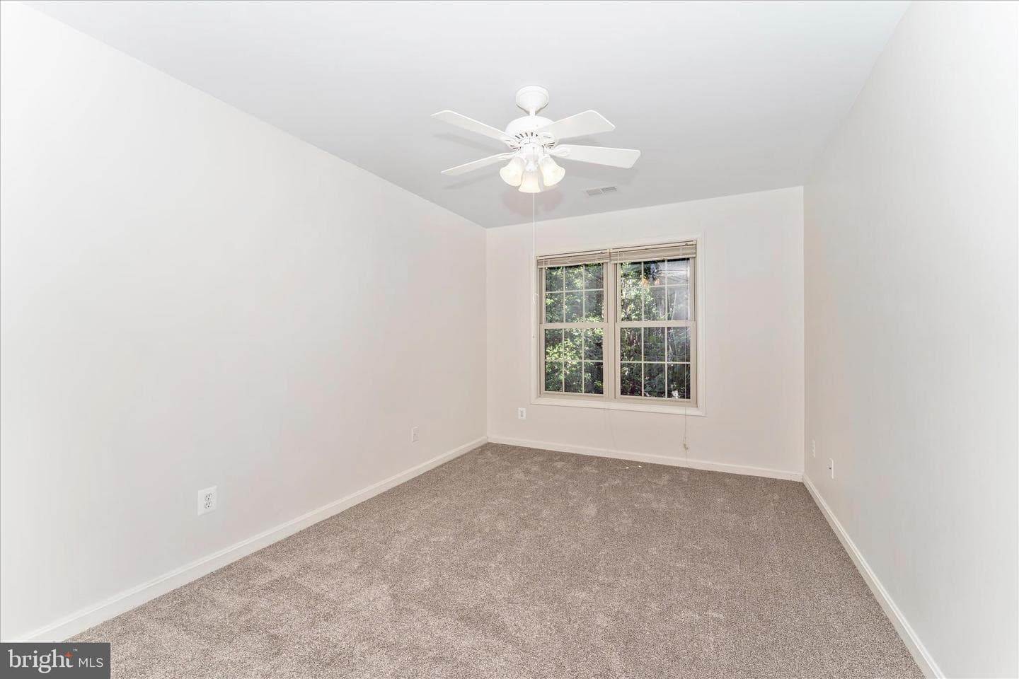 6976 Meadowpoint Terrace photo 25
