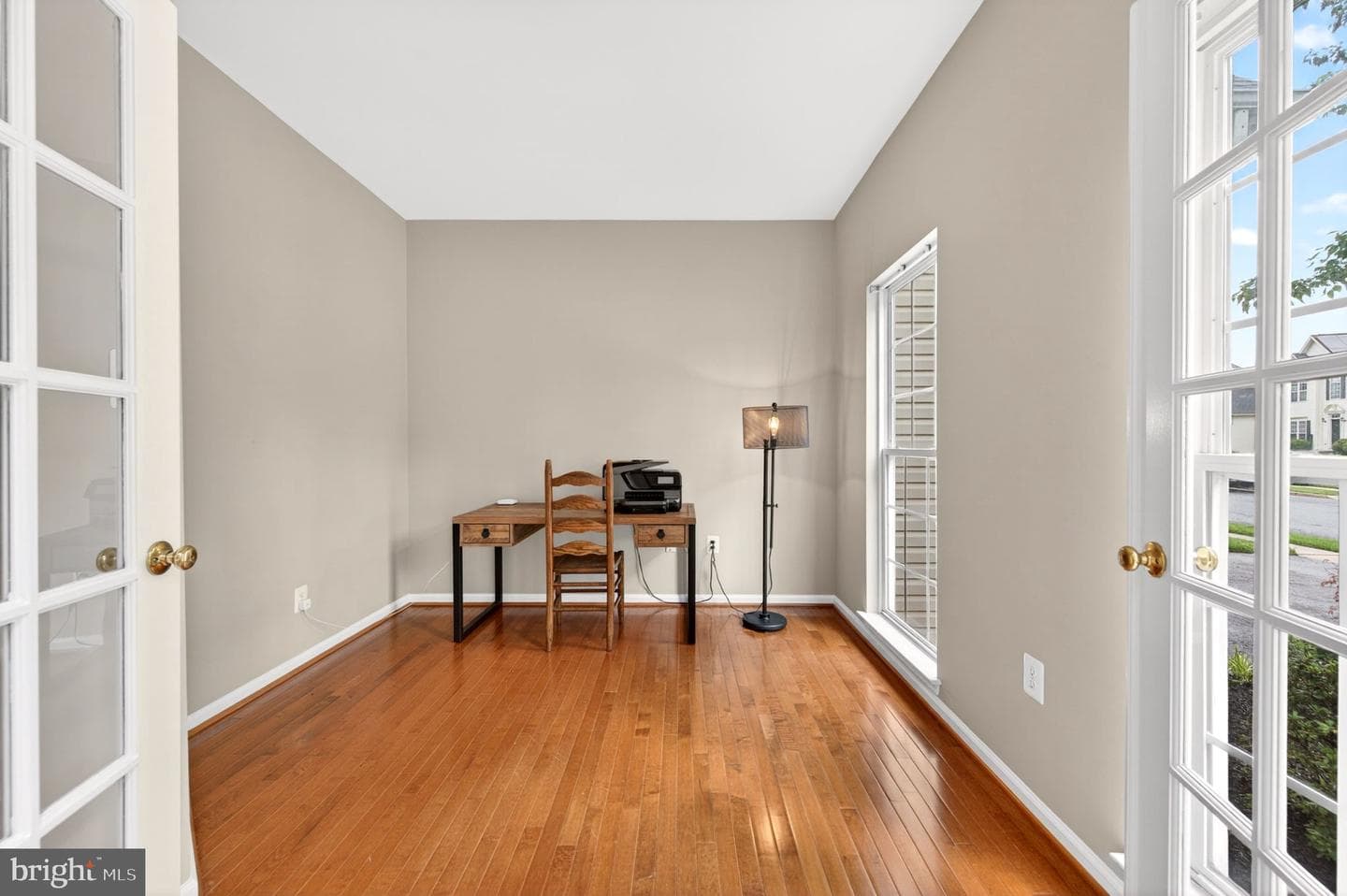 8 N Pointe Terrace photo 23