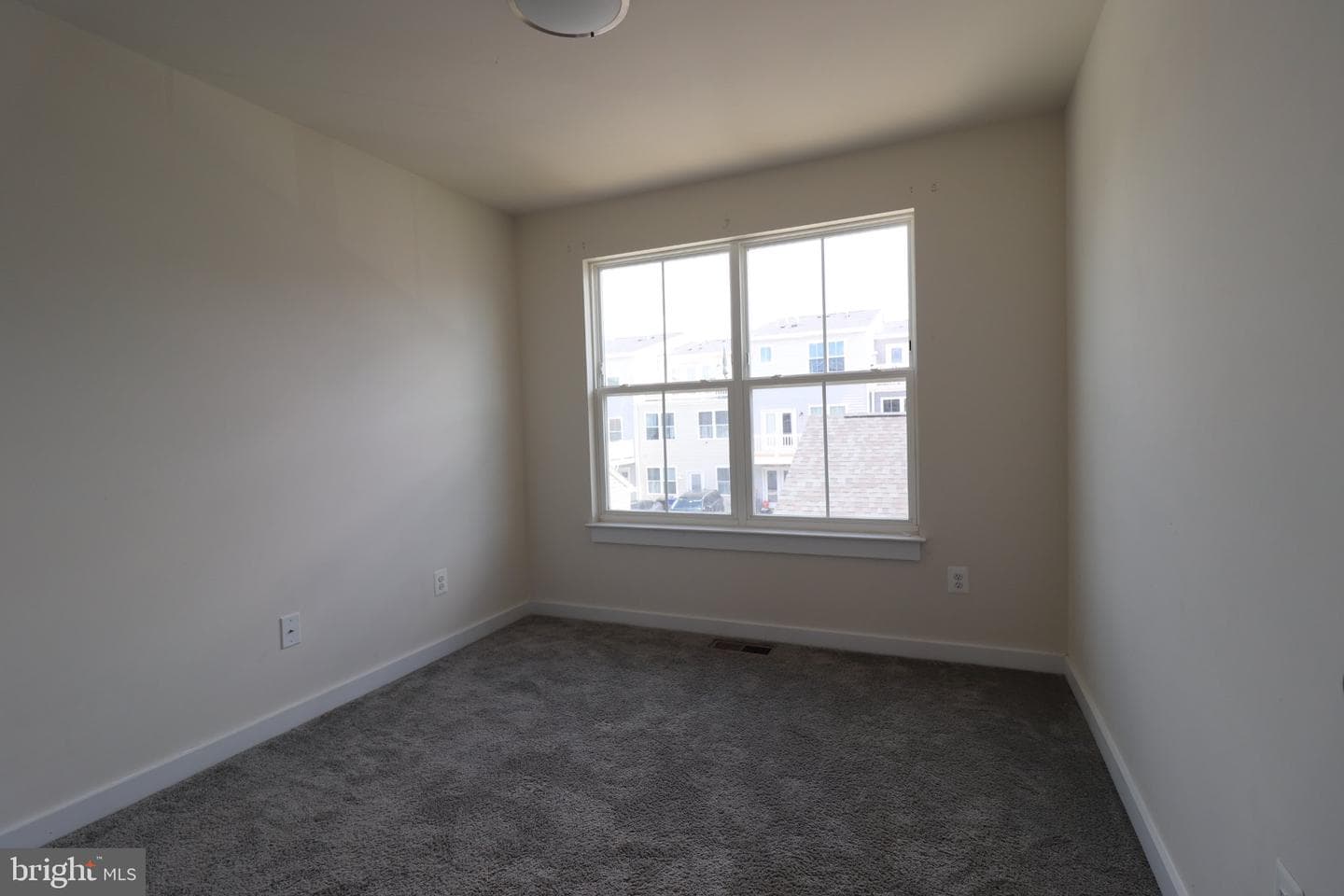 414 Waverley photo 26