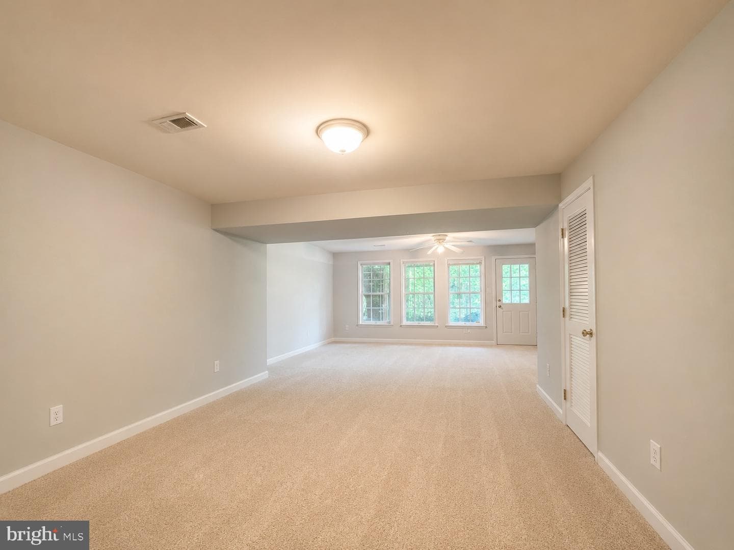 3544 Winthrop Lane photo 13