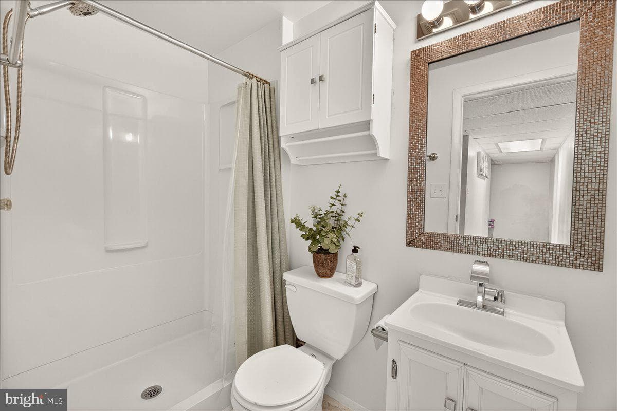 701 Angelwing Lane photo 40