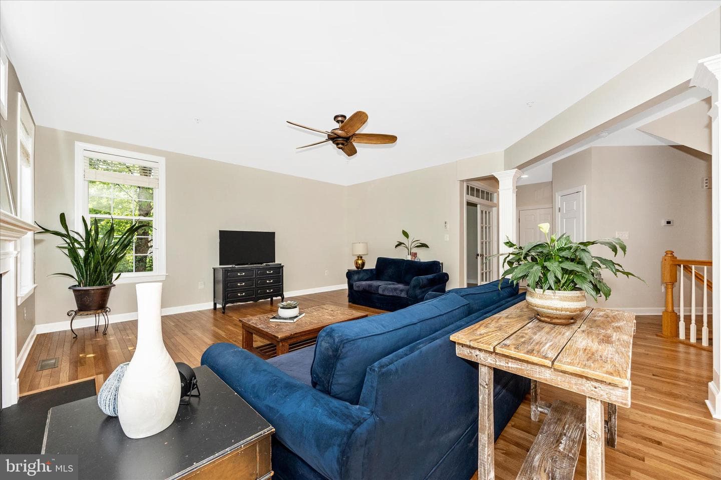 9876 Notting Hill Drive photo 18
