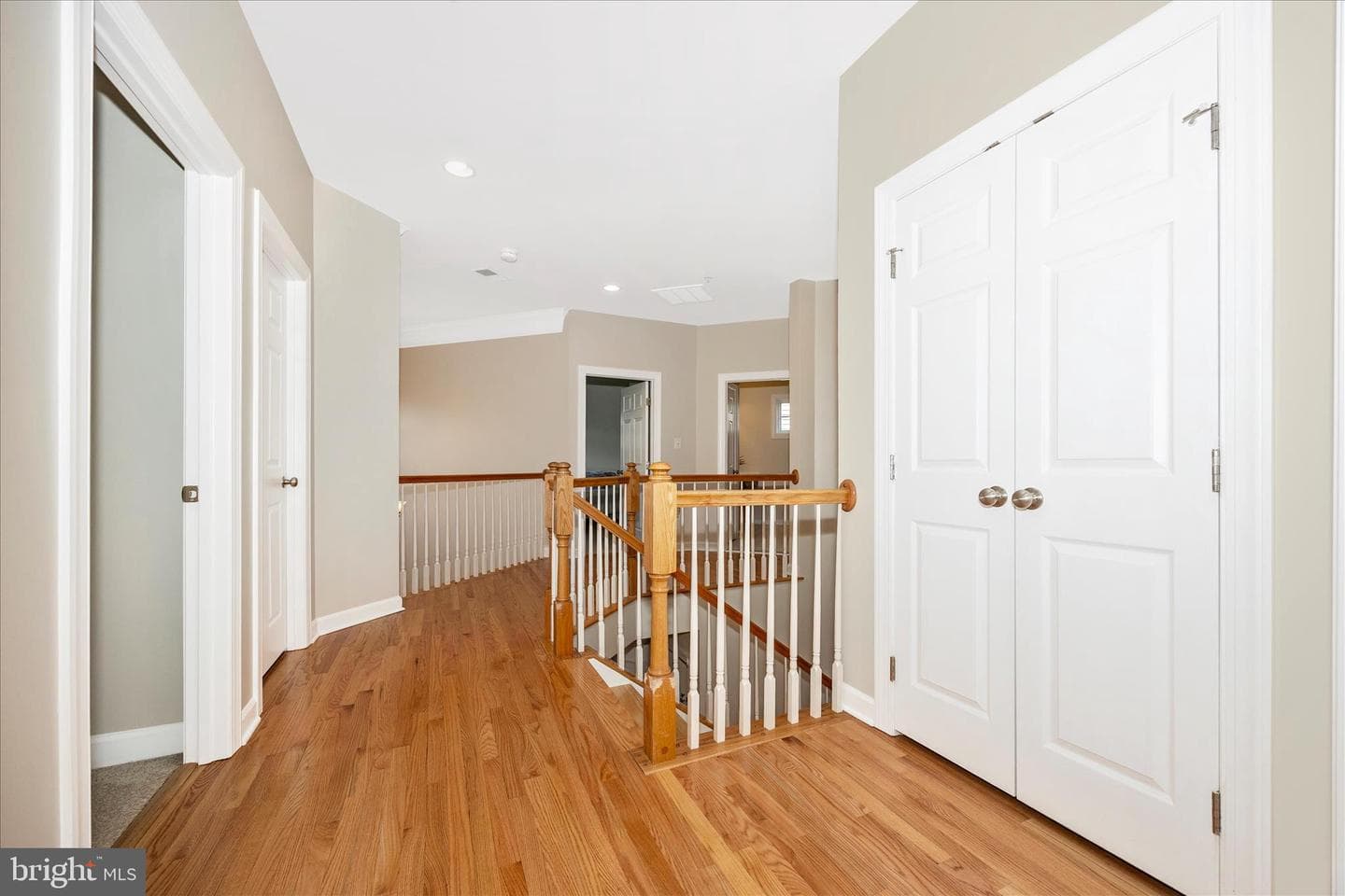 9876 Notting Hill Drive photo 25